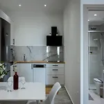 Ourania 1 Apartment *
